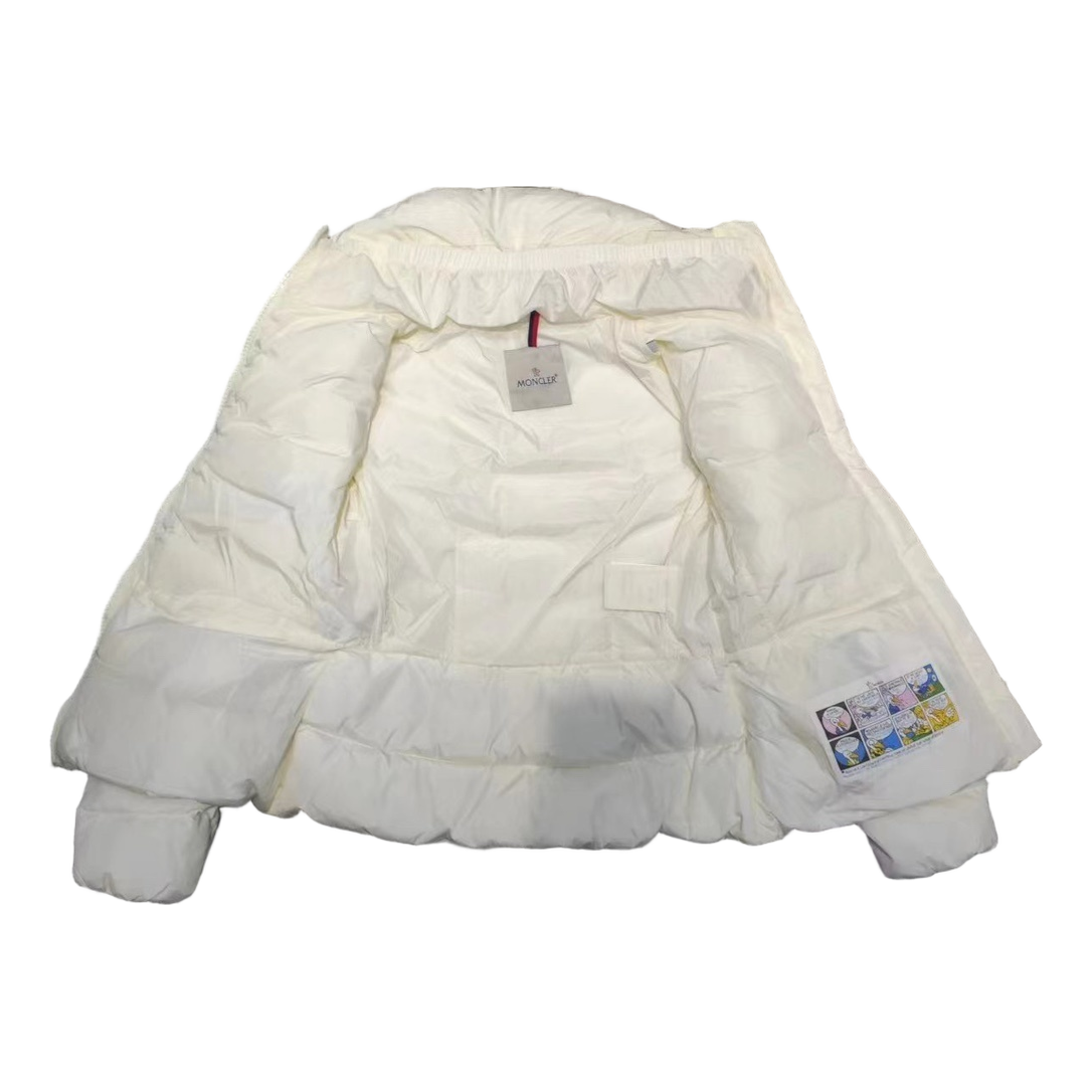 Moncler Drawstring-Waist Stand-Collar Puffer Jacket – Ivory, Sculptural Fit