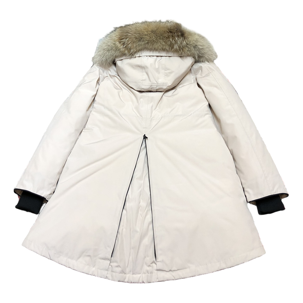 Canada Goose Women’s Rossclair Fur-Trim Parka – Tailored Fit, Coyote Fur Hood