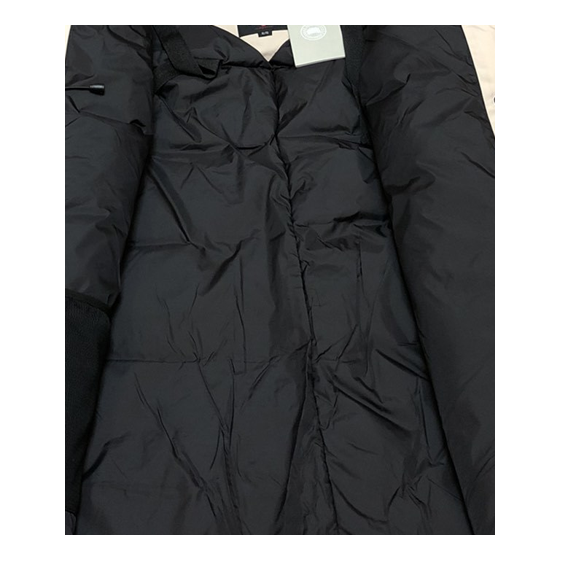 Canada Goose Women’s Rossclair Fur-Trim Parka – Tailored Fit, Coyote Fur Hood