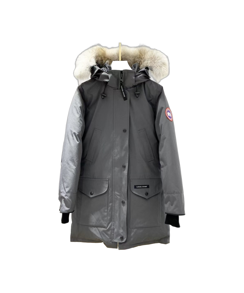 Canada Goose Women’s Trillium Fur-Trim Parka – 625-Fill Down, Coyote Fur Hood