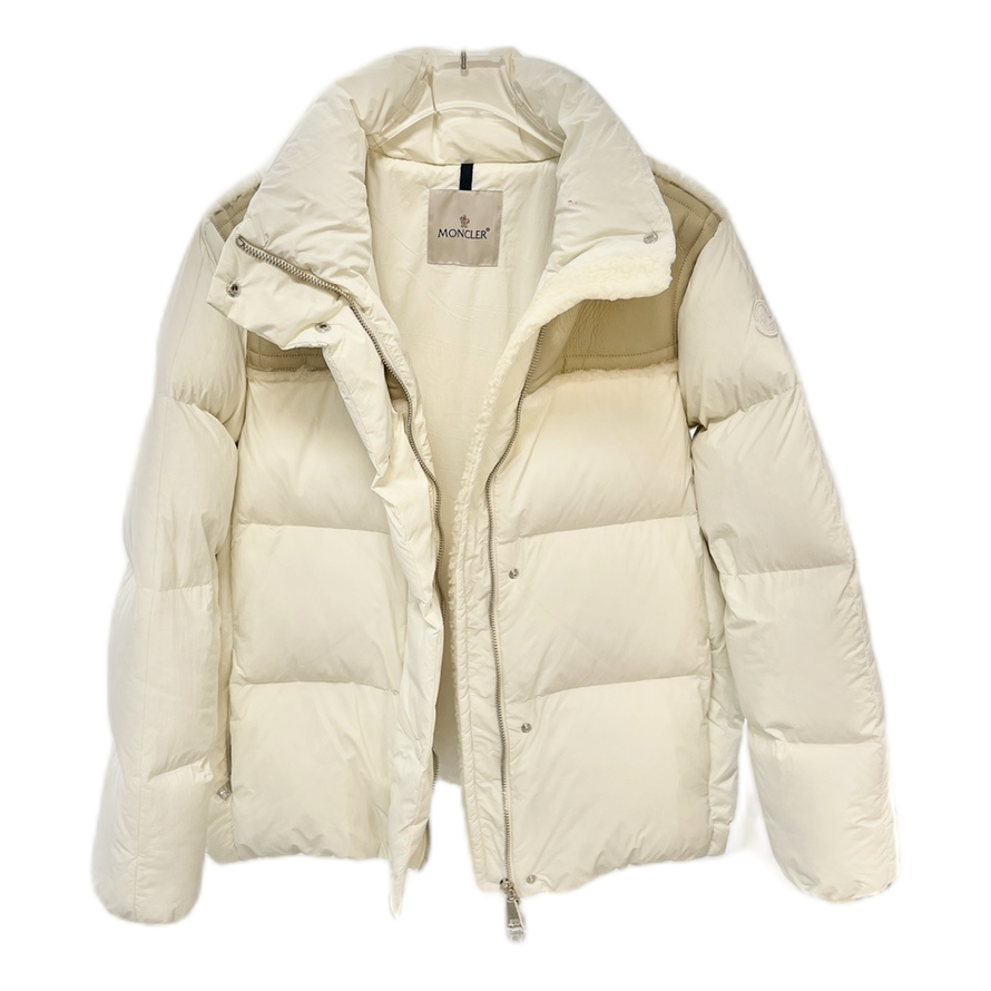 Moncler Jotty Panelled Puffer Jacket – Architectural Design, Premium Down