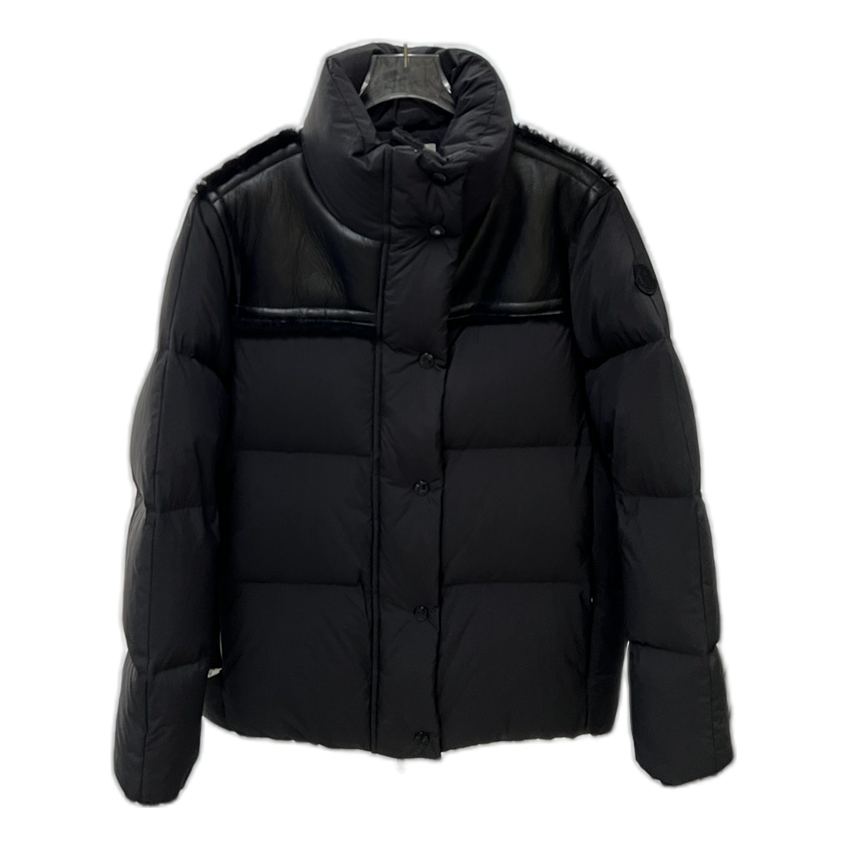 Moncler Jotty Panelled Puffer Jacket – Architectural Design, Premium Down