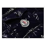 Moncler Contrast-Trim Glossy Hooded Puffer Jacket – Graphic Design, Premium Down