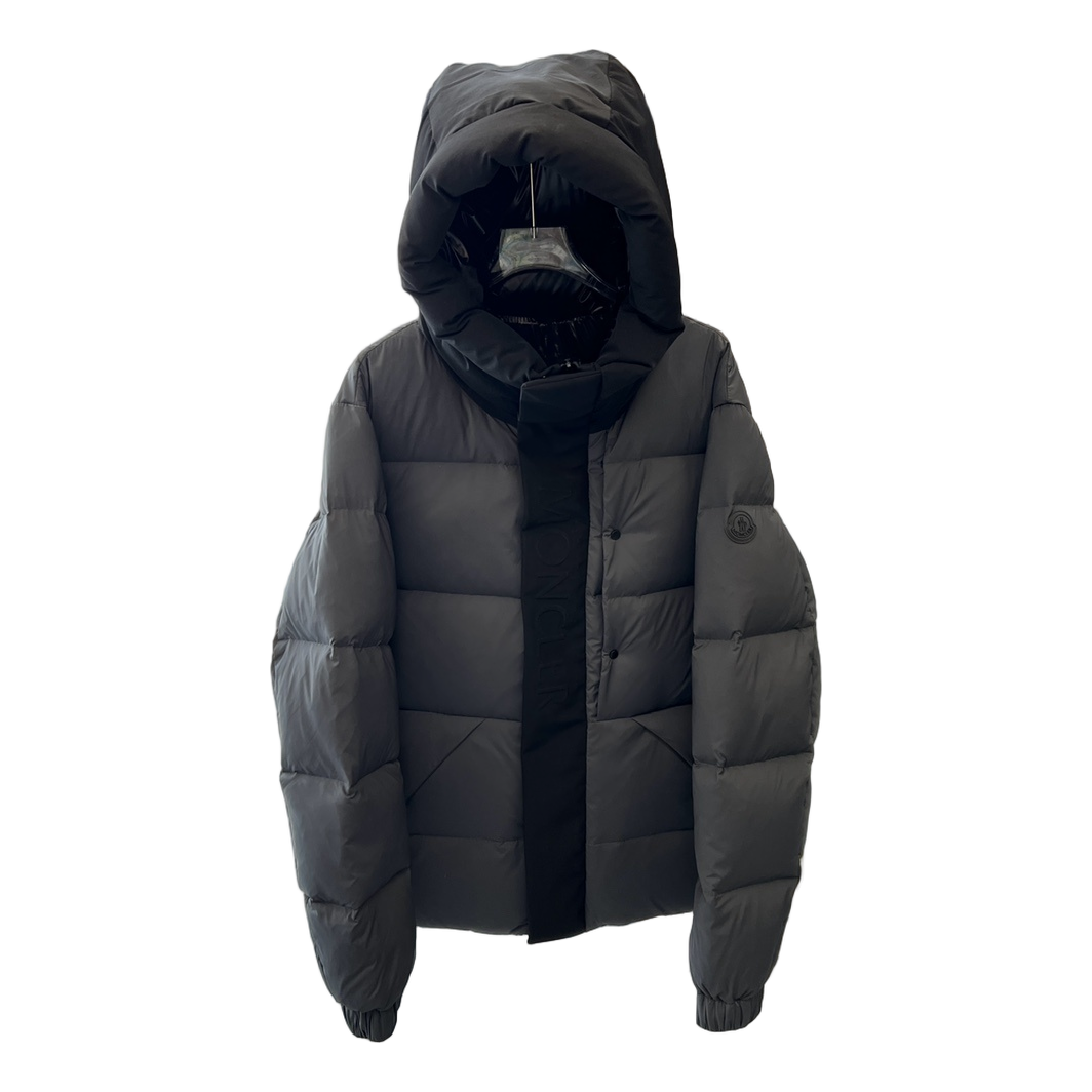 Moncler Contrast-Hood Colour-Block Puffer Jacket – Graphic, Bold, Intentional