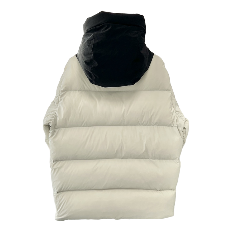 Moncler Contrast-Hood Colour-Block Puffer Jacket – Graphic, Bold, Intentional