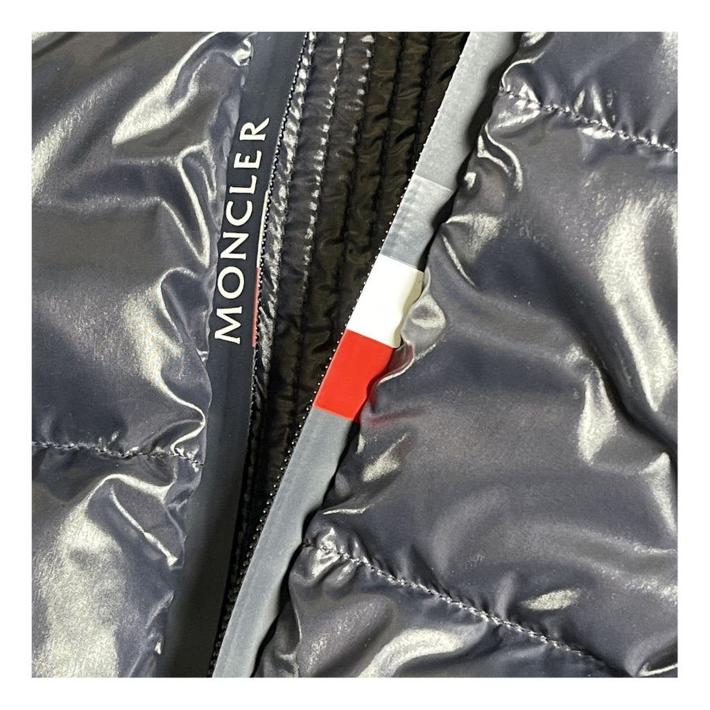 Moncler Glossy Logo-Zip Hooded Puffer Jacket – Navy, Premium Down