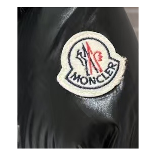 Moncler Hudson Fur-Trim Long Puffer Coat – Premium Down, Fur Trim