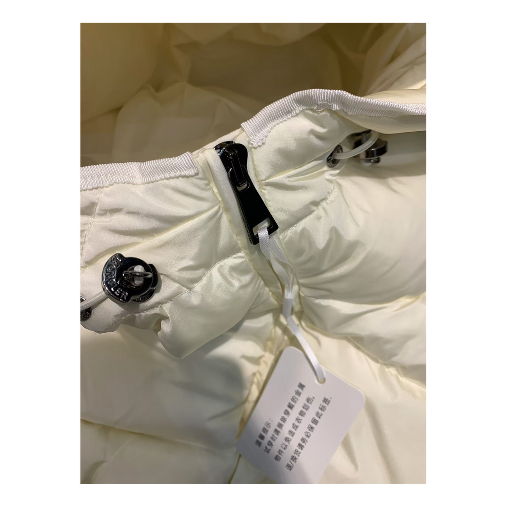 Moncler Drawstring-Hood Fitted Puffer Jacket – Tailored Fit, Adjustable Hood
