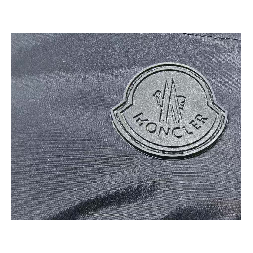 Moncler Madeira Hooded Puffer Jacket – Premium Down, Quilted