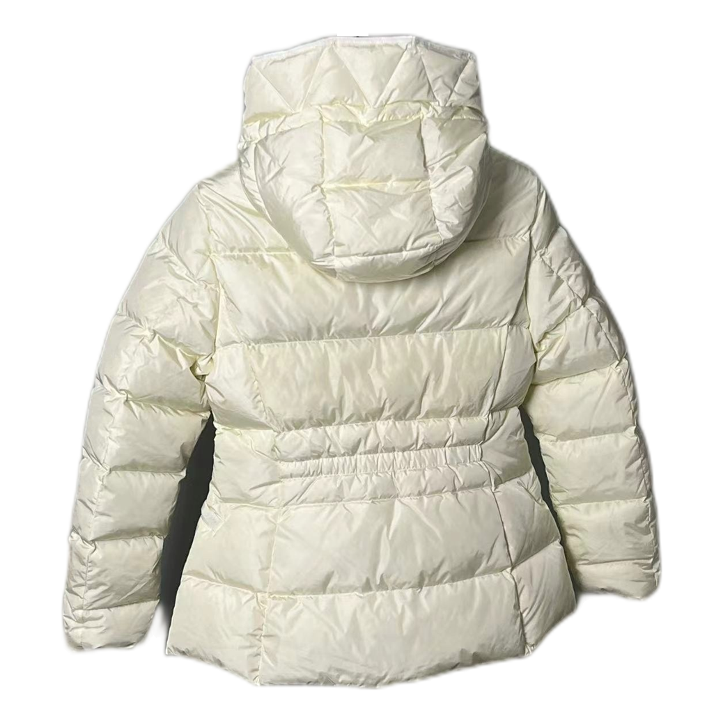 Moncler Avoce Hooded Puffer Jacket – Precise, Quietly Exceptional