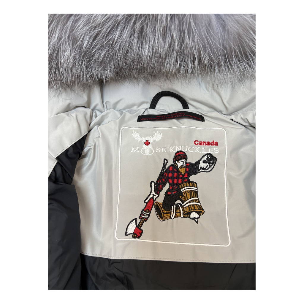 Moose Knuckles Four-Pocket Hooded Puffer – Coyote Fur, Canadian Down