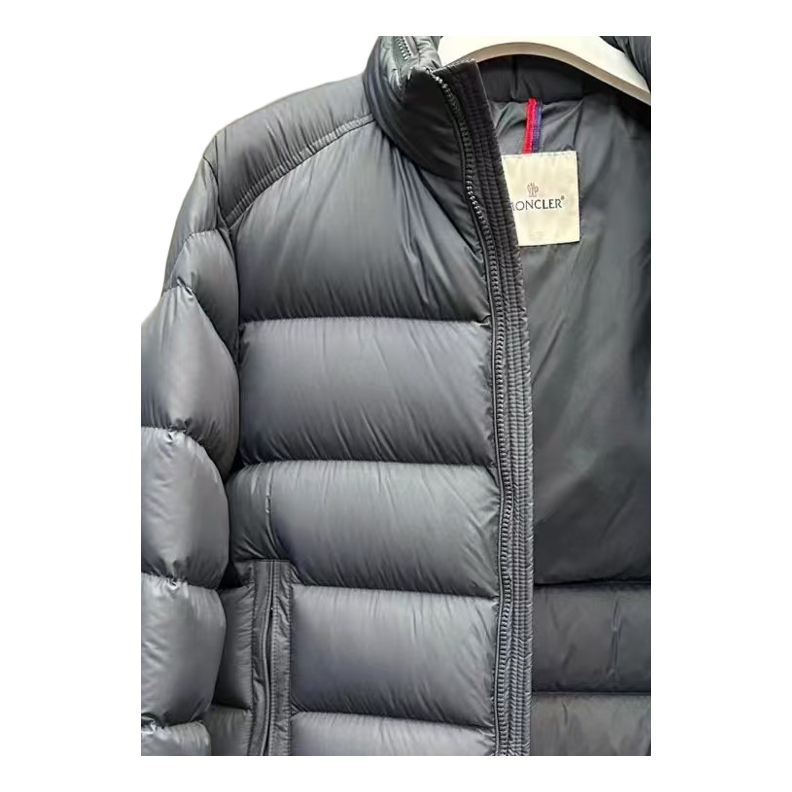 Moncler Tricolour Sleeve-Band Stand-Collar Puffer – Navy, Premium Down